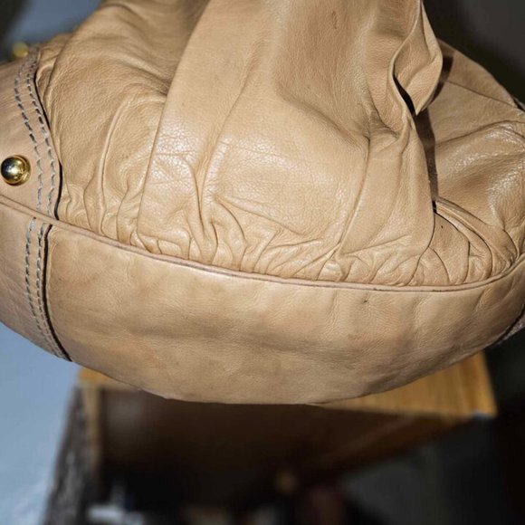 Gucci Large Jockey Hobo Leather WITH FLAWS! - Picture 13 of 13